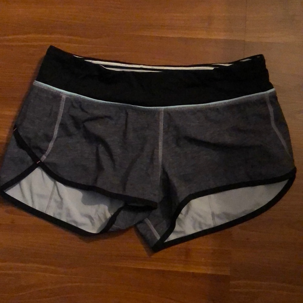Lululemon speed up short 2.5”